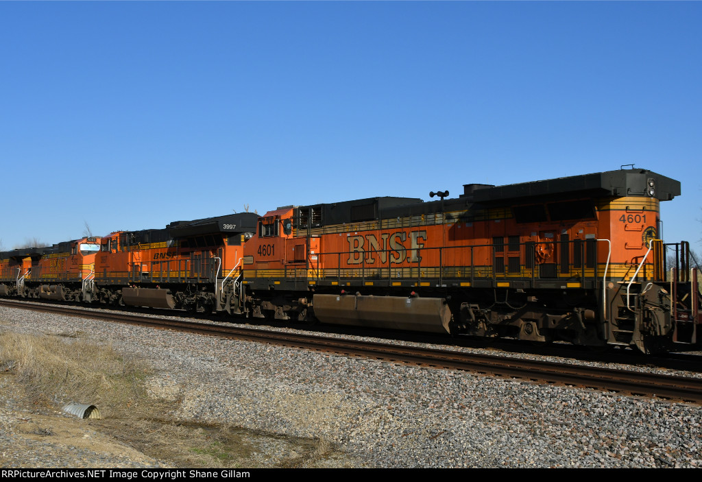 BNSF 4601 Roster shot